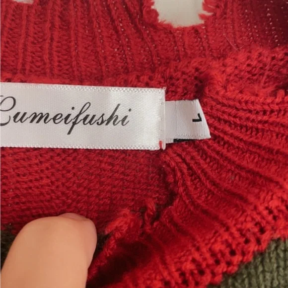 Freddy Krueger Crewneck Sweater in Red and Green - Picture 6 of 6